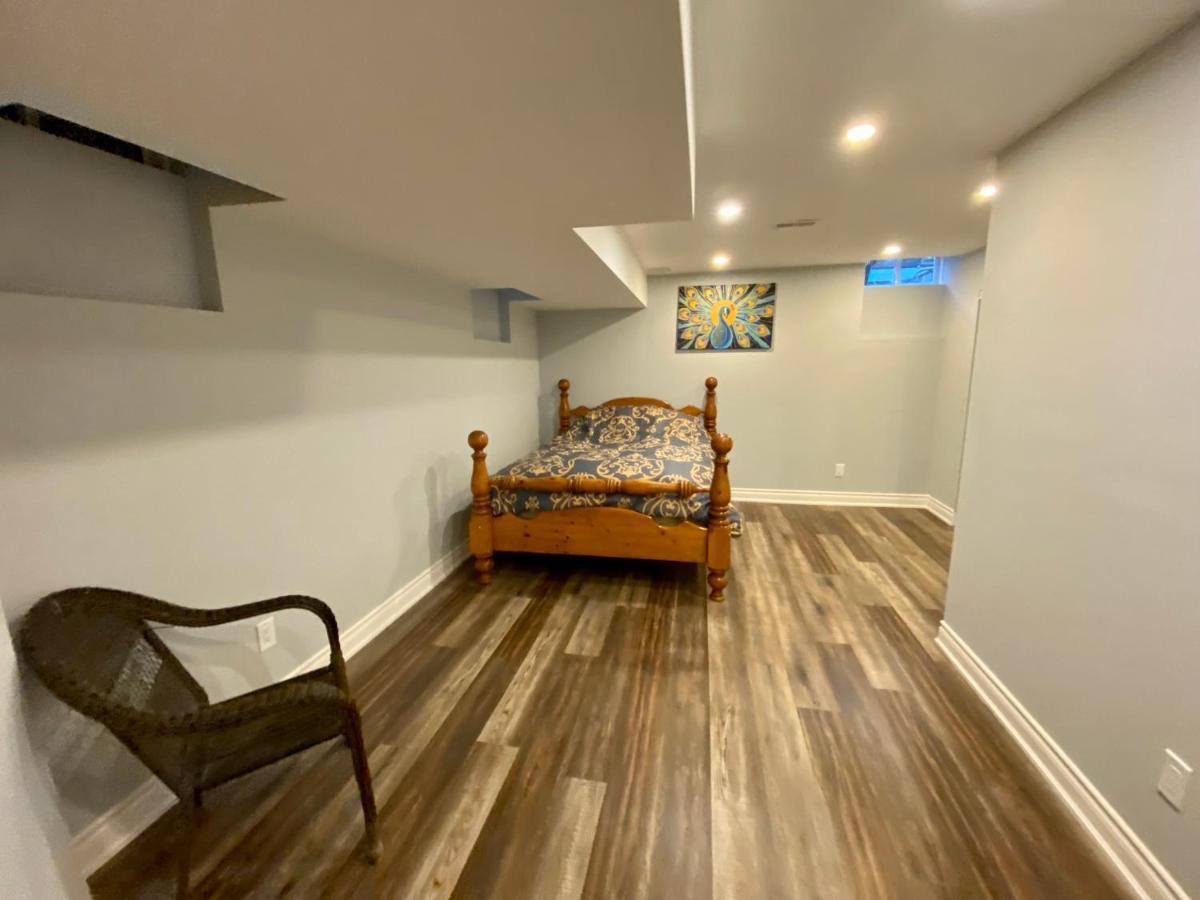 2 Bedroom With 2 Ensuites Unit In Richmond Hill Buitenkant foto