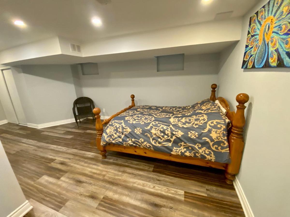 2 Bedroom With 2 Ensuites Unit In Richmond Hill Buitenkant foto