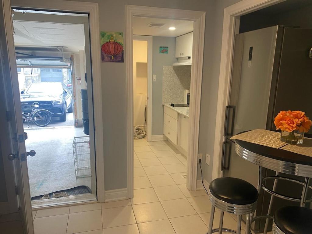 2 Bedroom With 2 Ensuites Unit In Richmond Hill Buitenkant foto